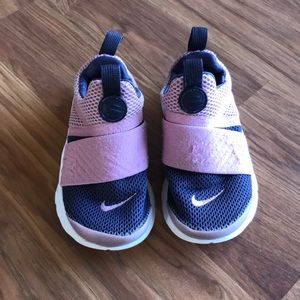 Toddler Nike’s